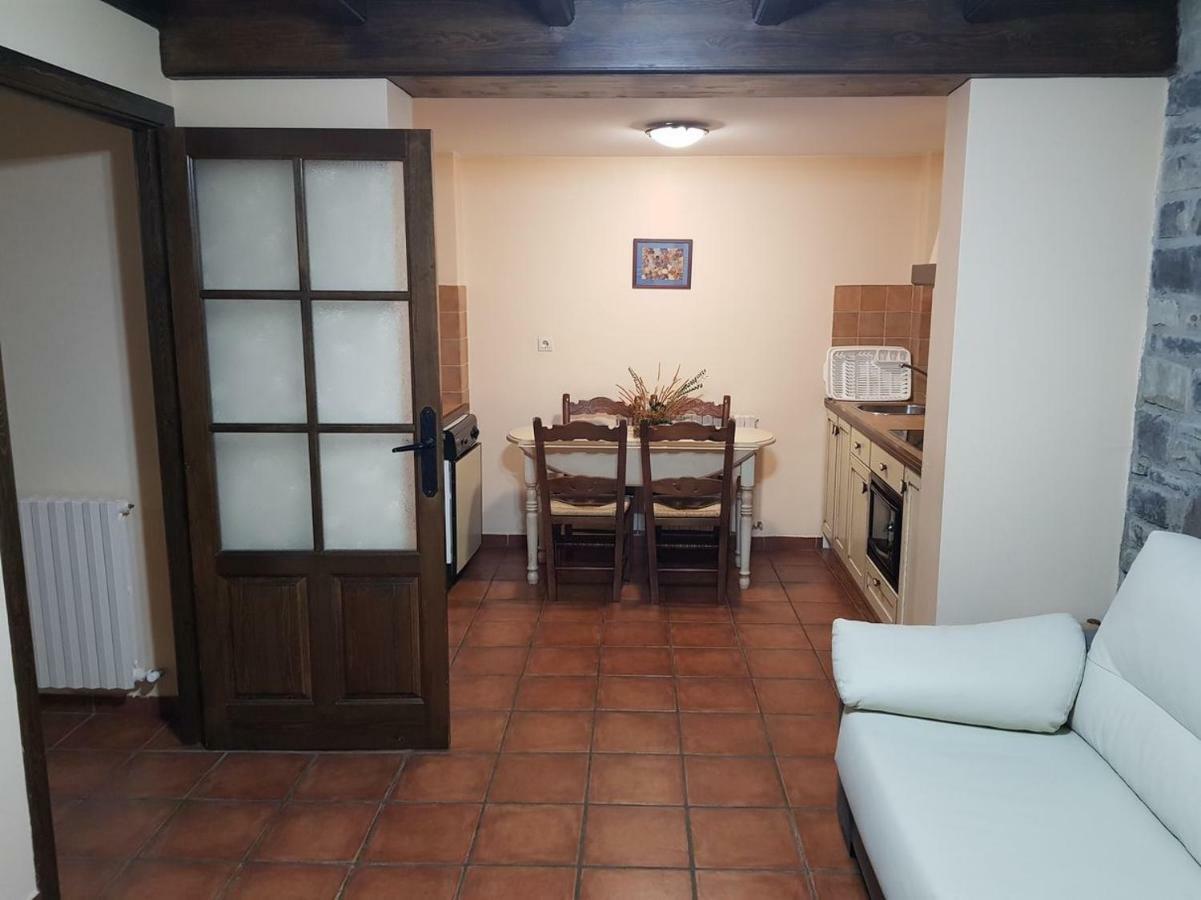 Apartamentos Casa Alcaire Gavín Exteriör bild